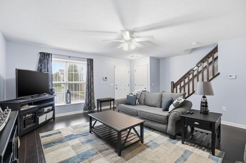 Tiny photo for 5597 Crystal Falls Street, Dublin, OH 43016 (MLS # 225044411)