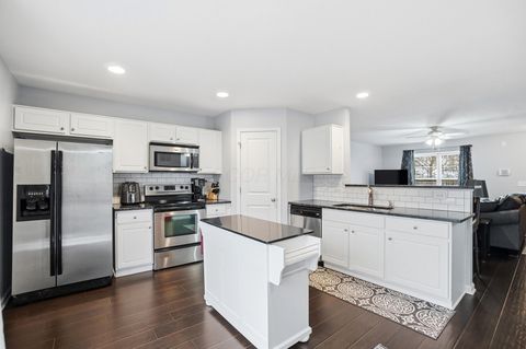 Tiny photo for 5597 Crystal Falls Street, Dublin, OH 43016 (MLS # 225044411)