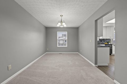 Tiny photo for 2886 Wynneleaf Street, Hilliard, OH 43026 (MLS # 226000673)