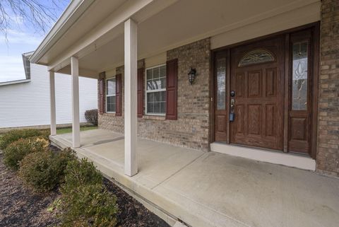 Tiny photo for 2886 Wynneleaf Street, Hilliard, OH 43026 (MLS # 226000673)