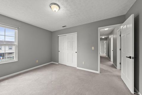 Tiny photo for 2886 Wynneleaf Street, Hilliard, OH 43026 (MLS # 226000673)