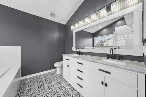 Tiny photo for 2886 Wynneleaf Street, Hilliard, OH 43026 (MLS # 226000673)