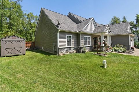 Photo of 6095 Appleman Road SE, Newark, OH 43056 (MLS # 226024930)