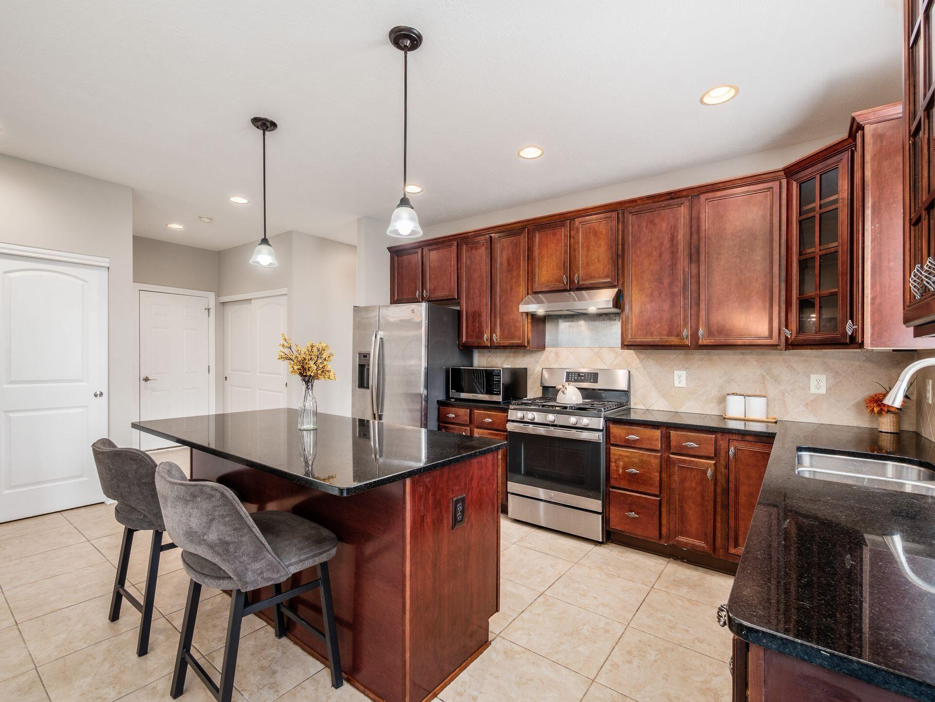 7915 Fargo Lane, Delaware, Ohio image 24