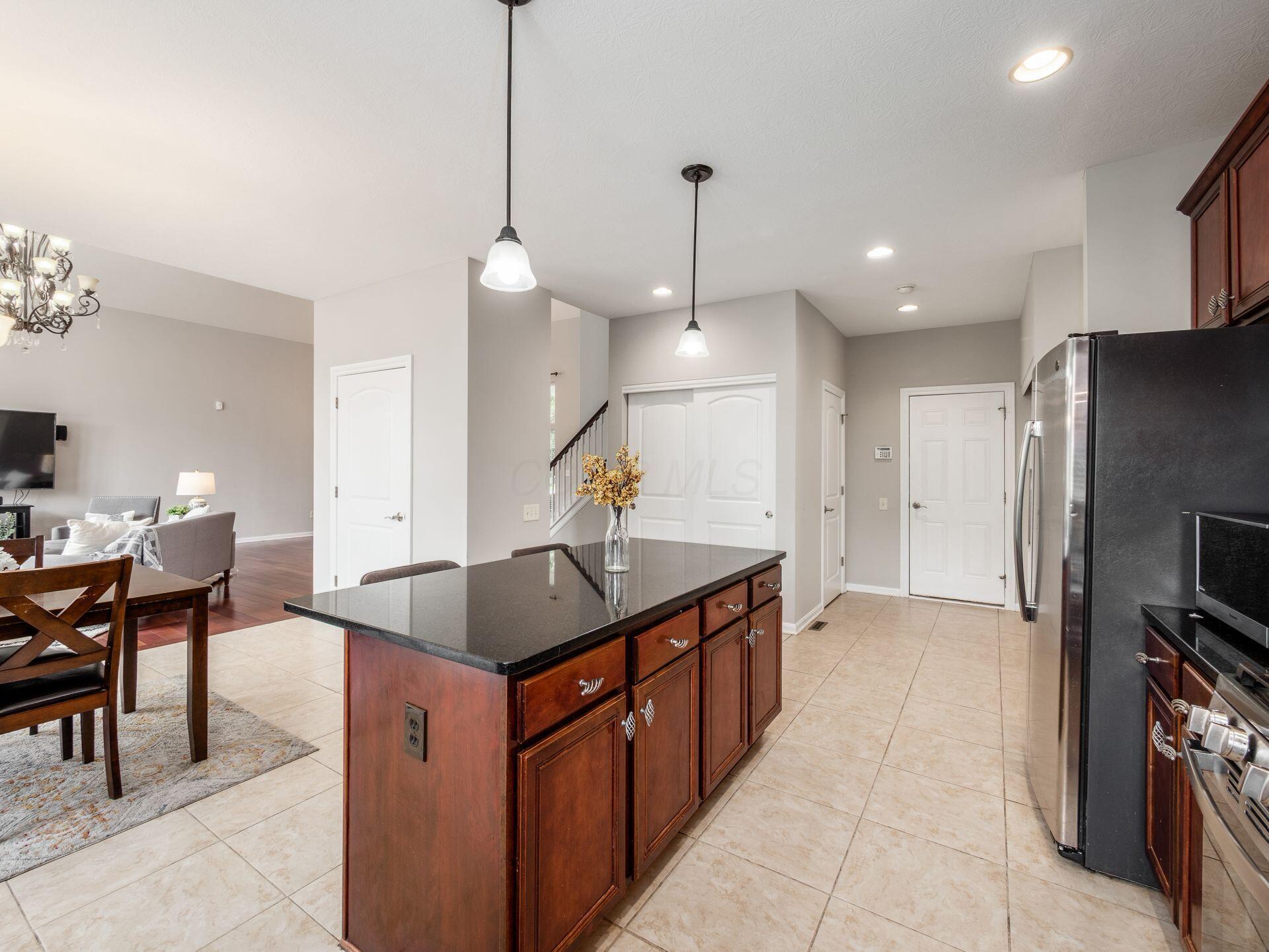 7915 Fargo Lane, Delaware, Ohio image 21