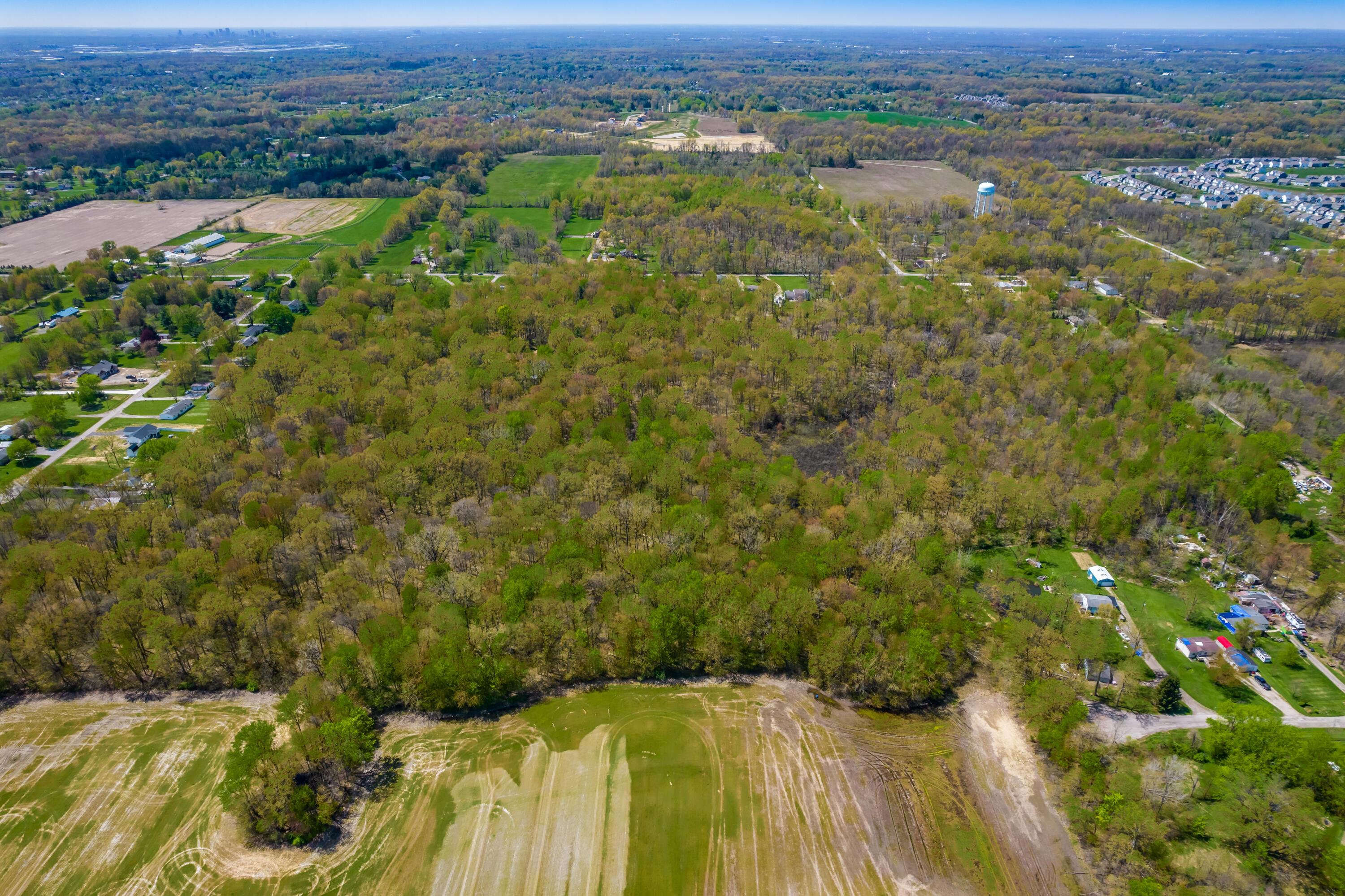 3773 Dixon Road, Pataskala, Ohio image 8