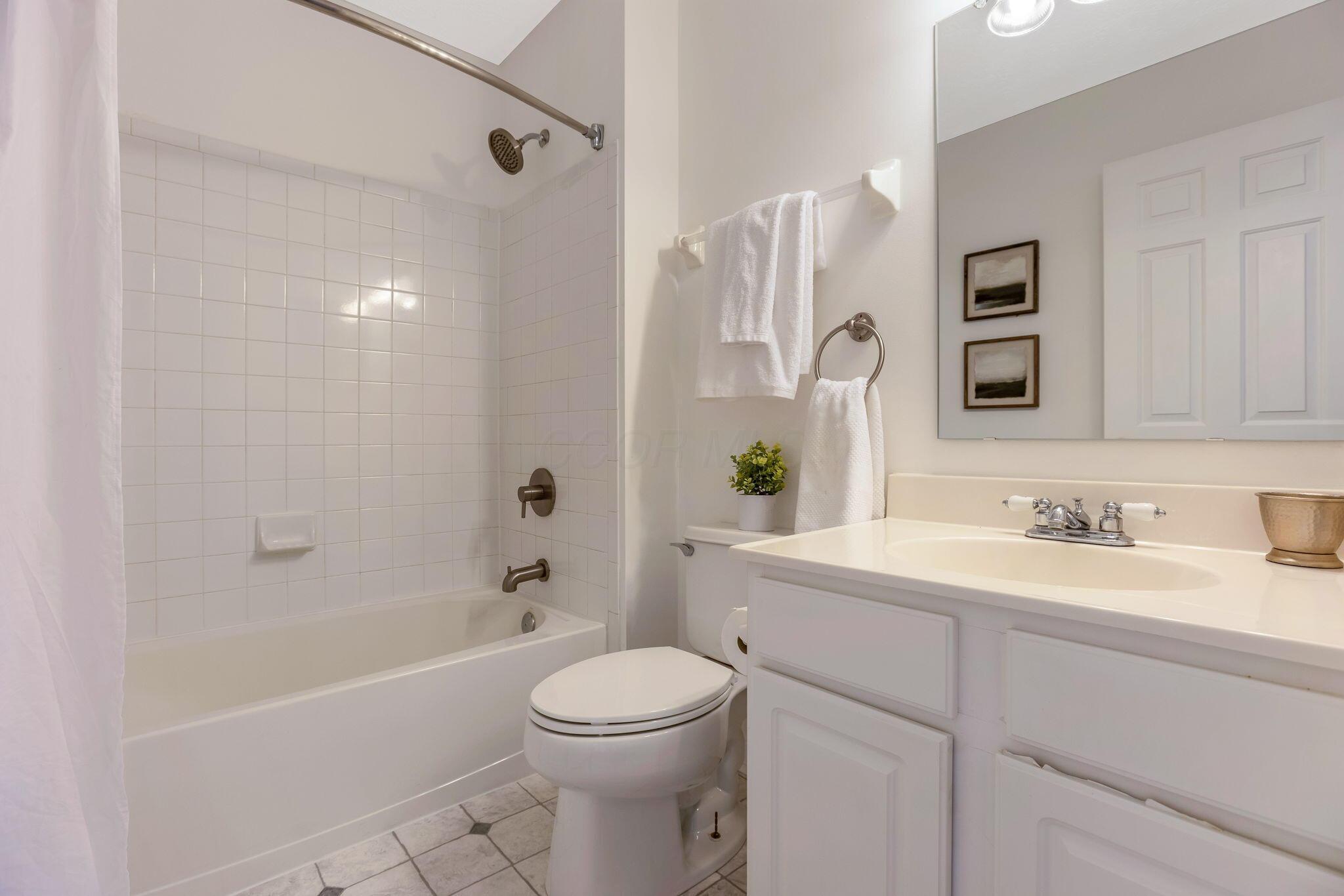 1342 Shelby Circle, Reynoldsburg, Ohio image 39