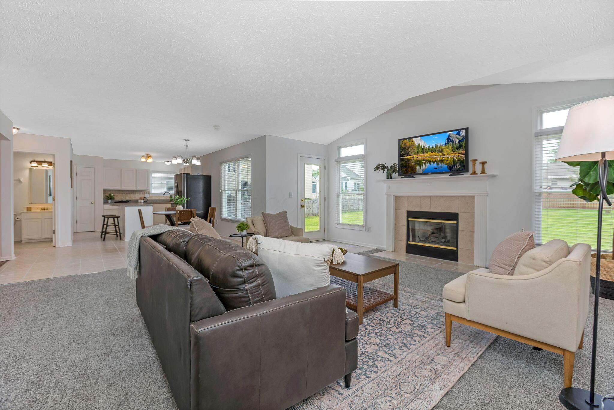 1342 Shelby Circle, Reynoldsburg, Ohio image 12
