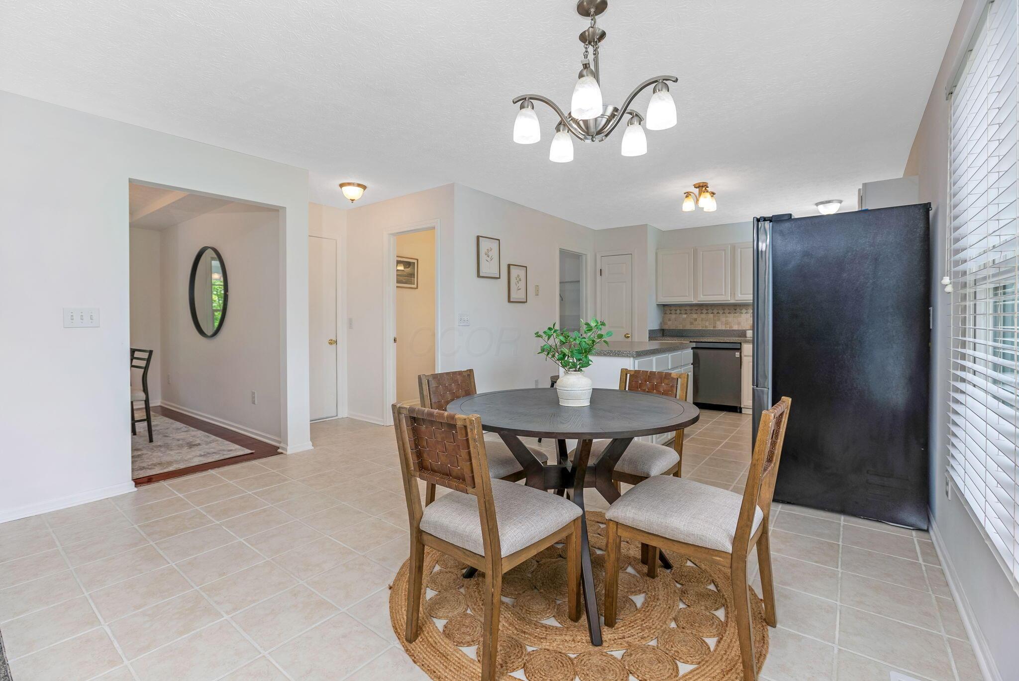 1342 Shelby Circle, Reynoldsburg, Ohio image 16