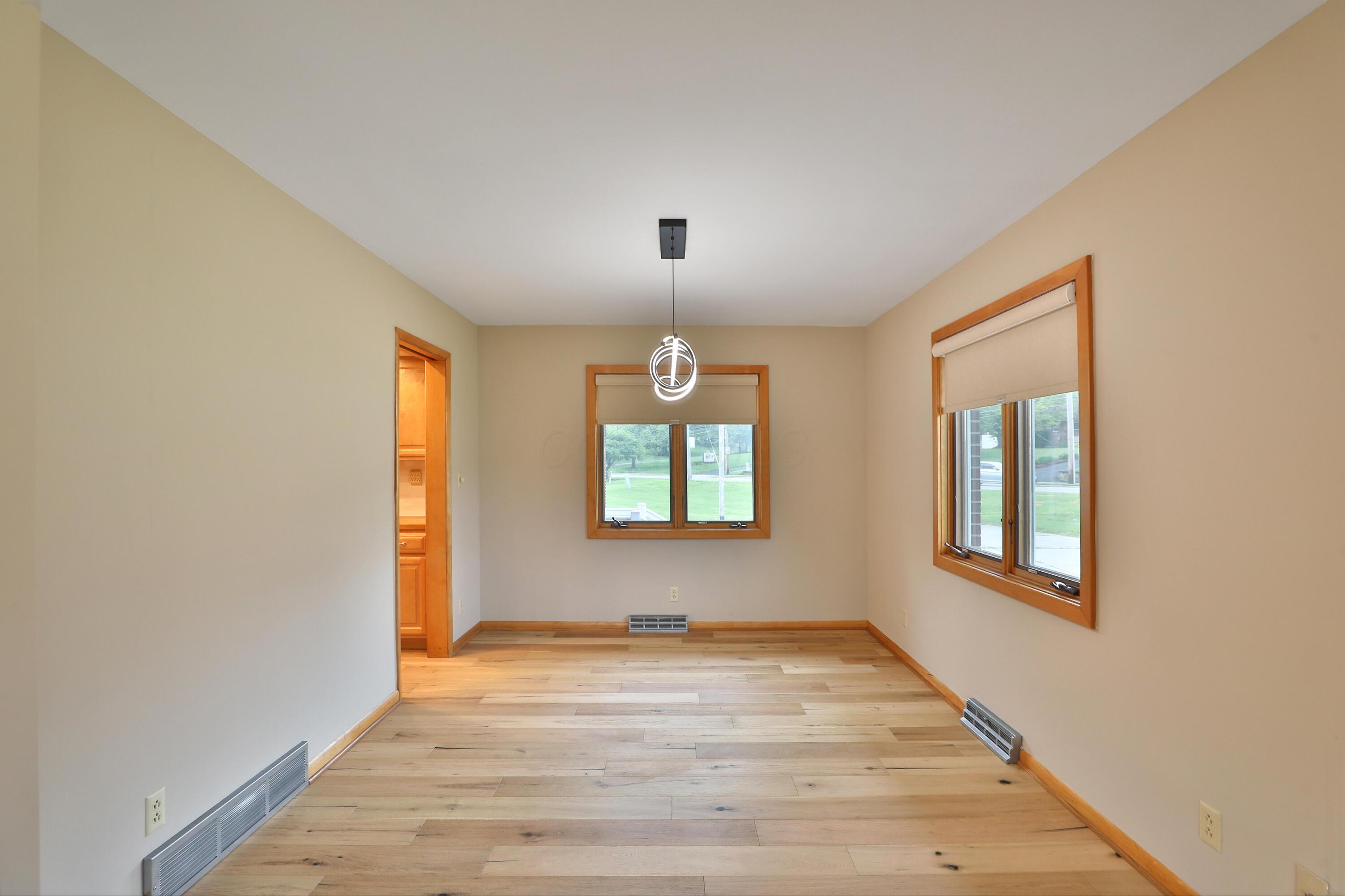 465 W Schrock Road, Westerville, Ohio image 8