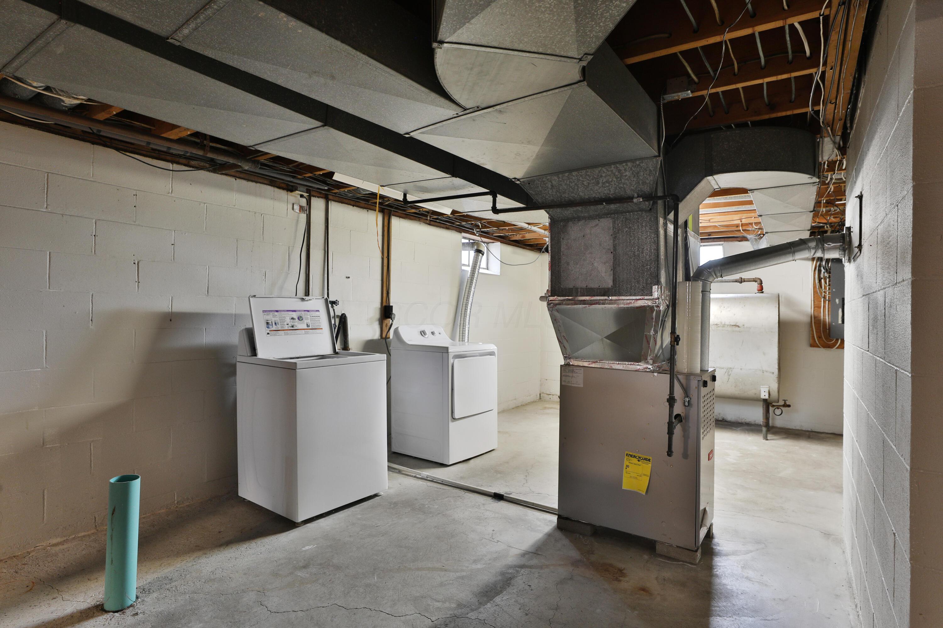 465 W Schrock Road, Westerville, Ohio image 32