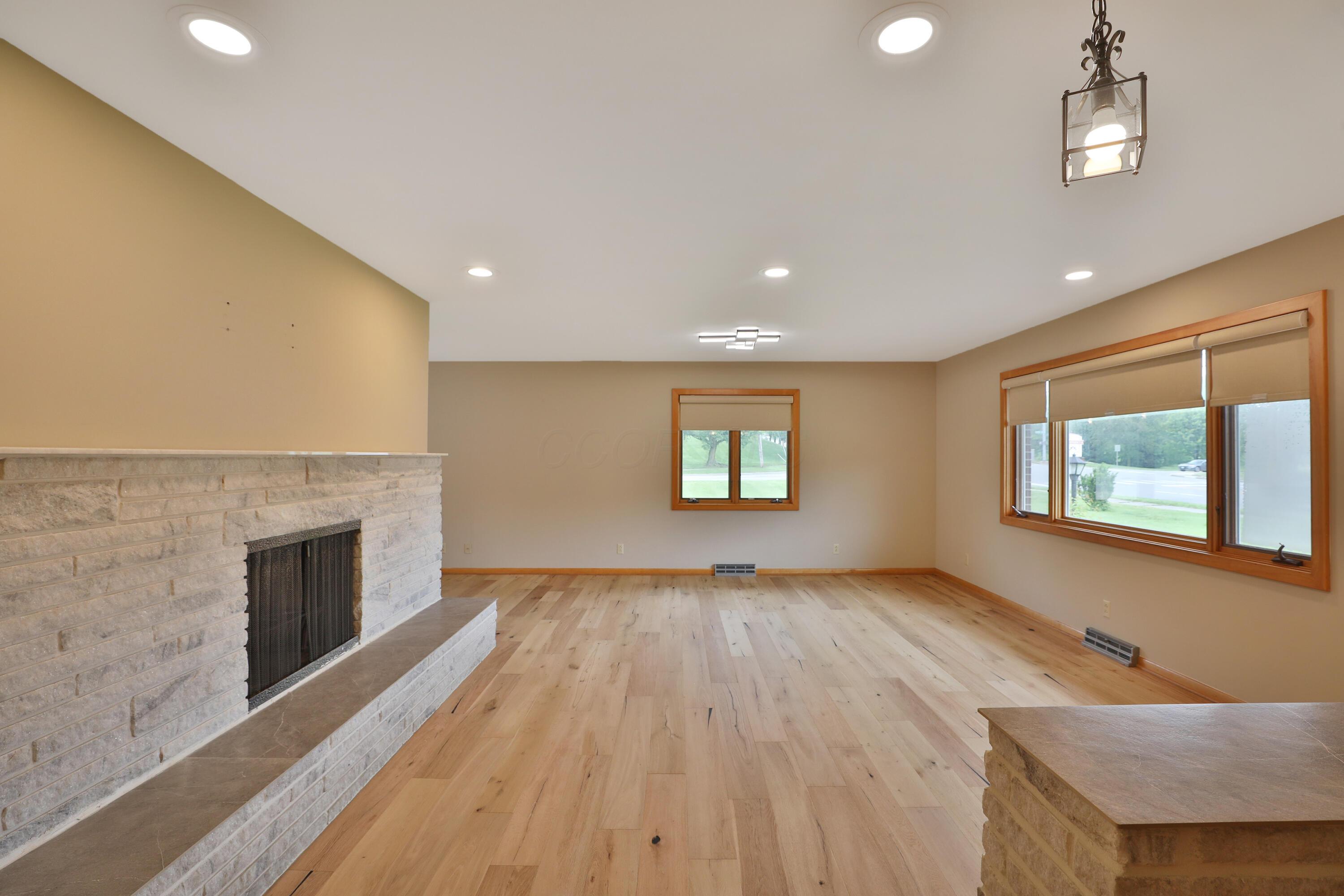 465 W Schrock Road, Westerville, Ohio image 3
