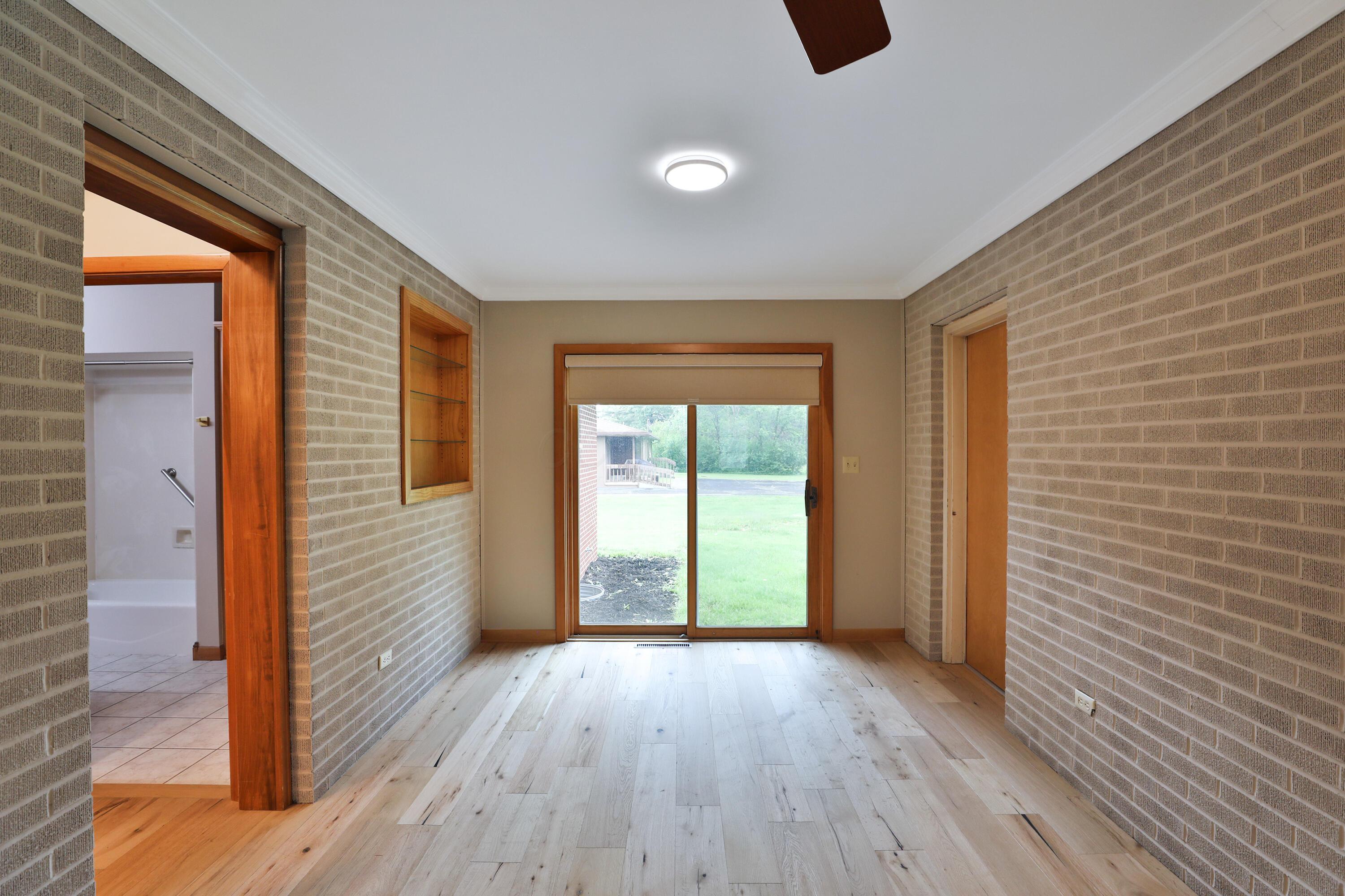 465 W Schrock Road, Westerville, Ohio image 19