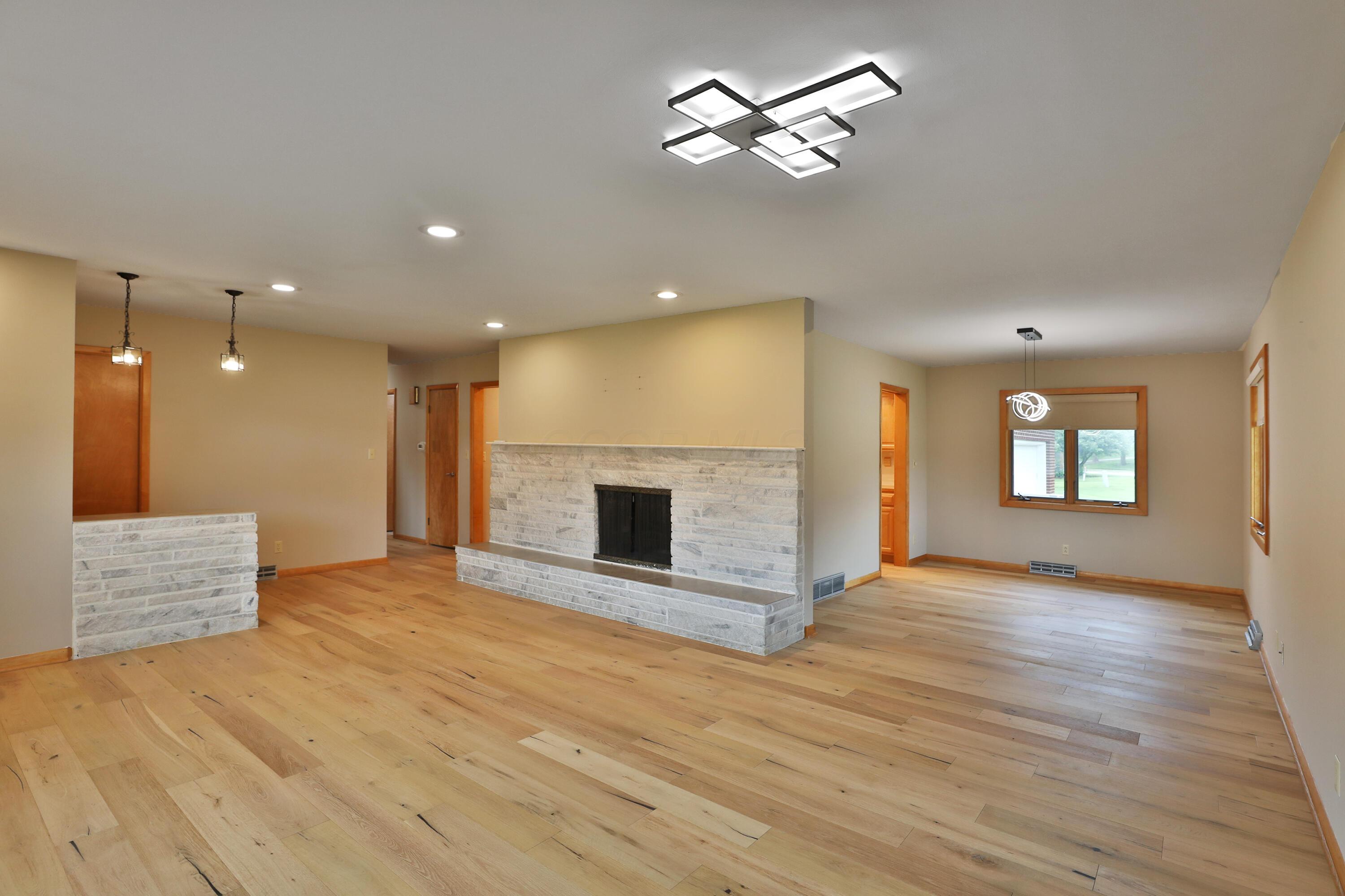 465 W Schrock Road, Westerville, Ohio image 7