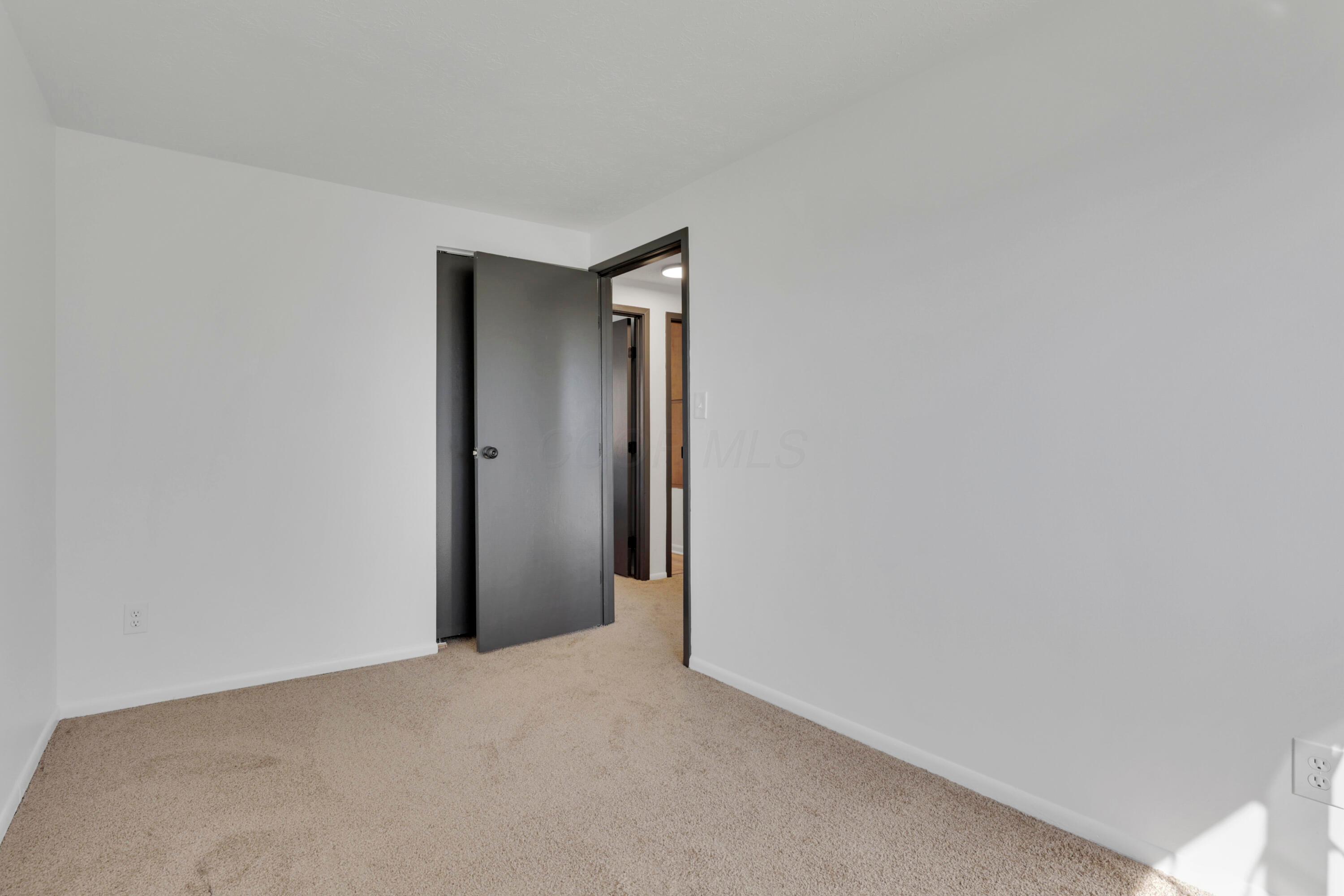 2911 Renfro Road, Columbus, Ohio image 21