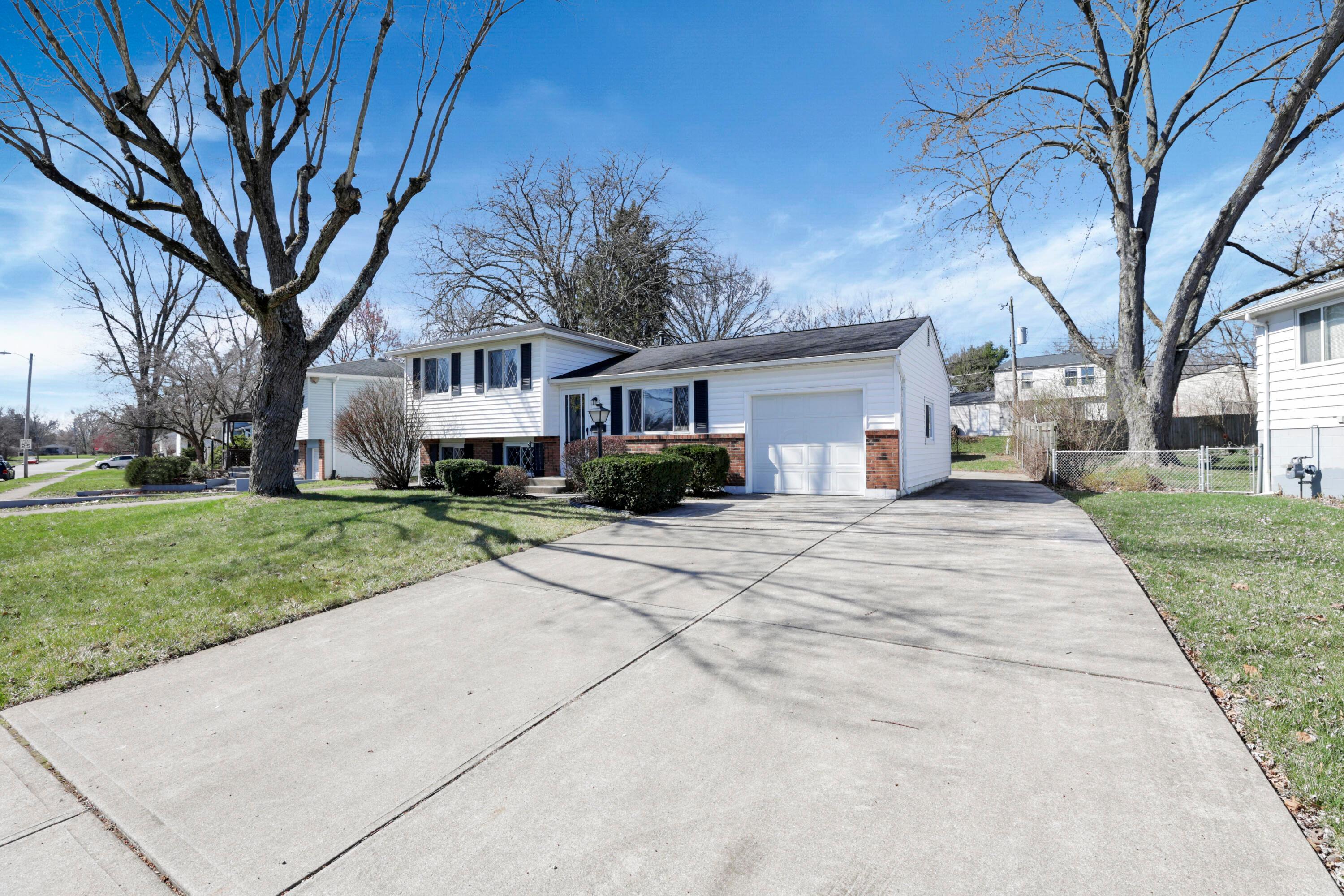 2911 Renfro Road, Columbus, Ohio image 3