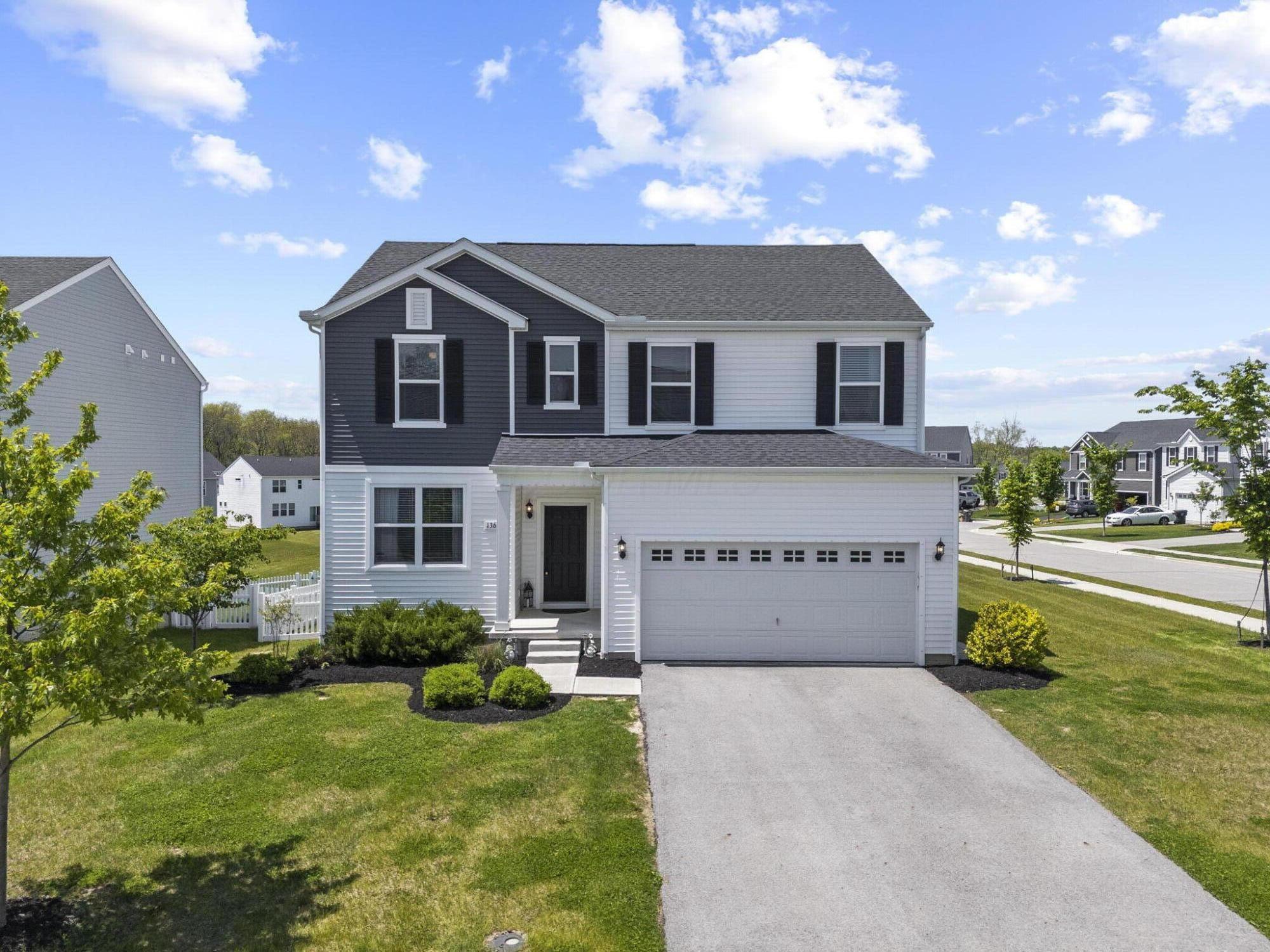 136 Bigelow Drive, Johnstown, Ohio image 2