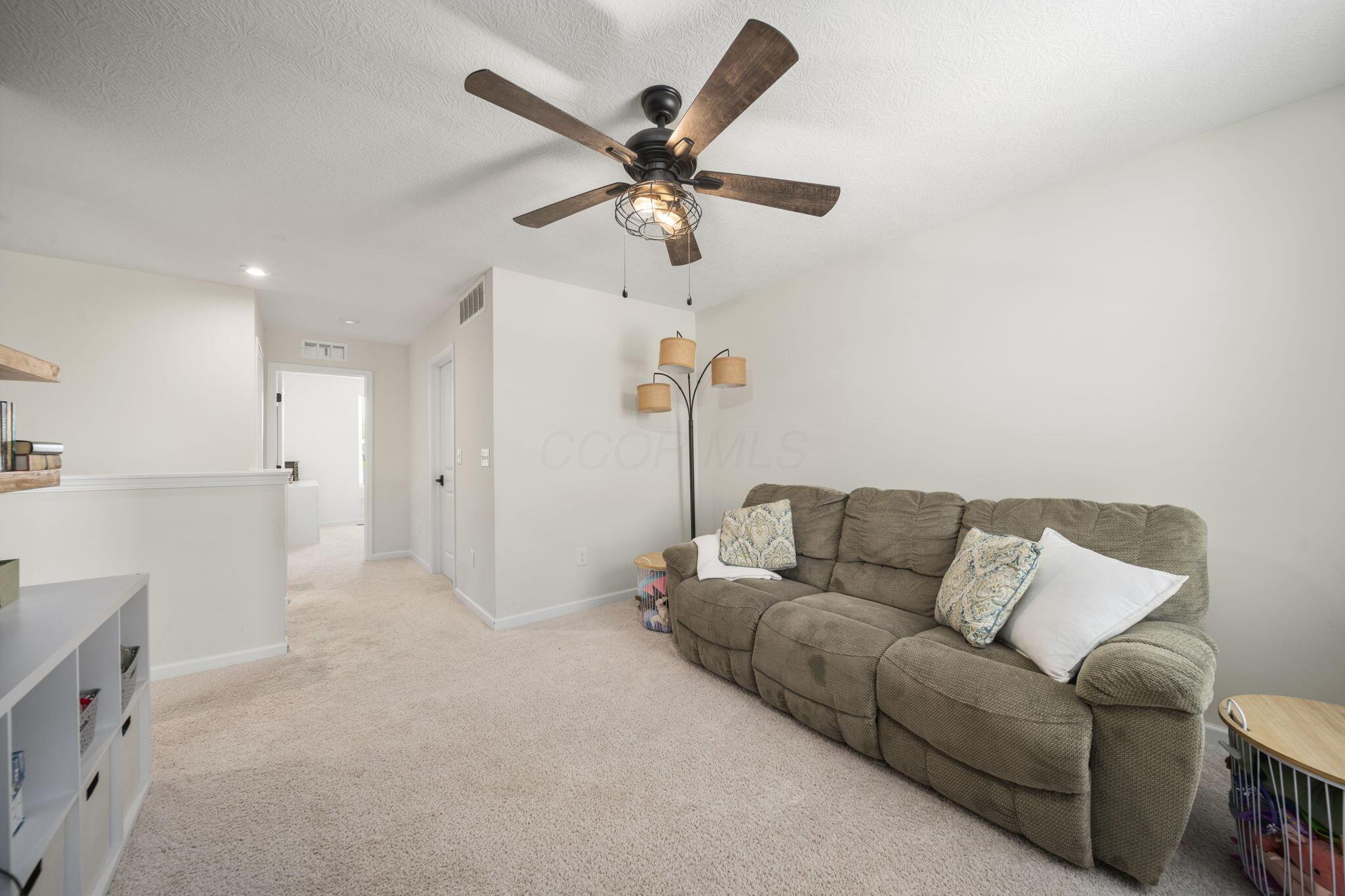 136 Bigelow Drive, Johnstown, Ohio image 28