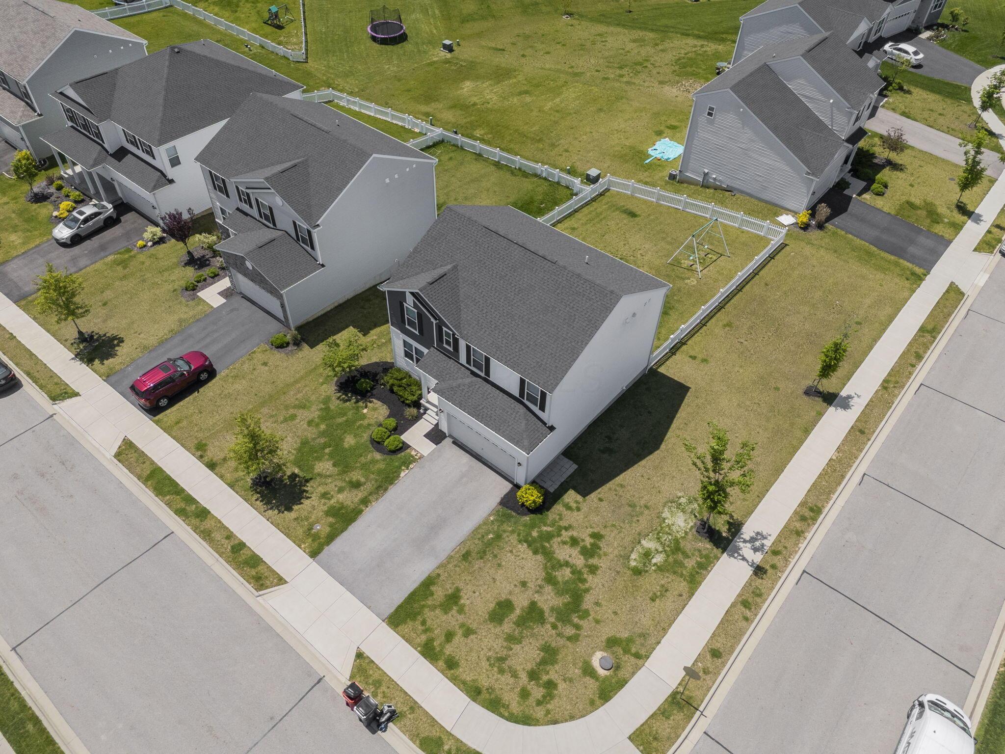 136 Bigelow Drive, Johnstown, Ohio image 3