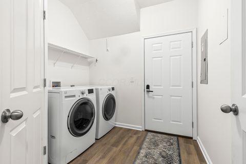 Tiny photo for 599 Wintergreen Way, Lewis Center, OH 43035 (MLS # 226006477)