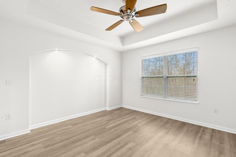 Tiny photo for 599 Wintergreen Way, Lewis Center, OH 43035 (MLS # 226006477)