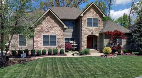 Photo of 1528 Newcomer Road, Columbus, OH 43235 (MLS # 226015135)