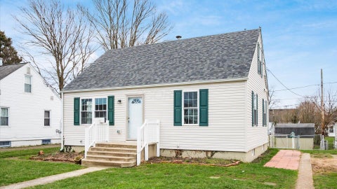 Photo of 1001 Davis Avenue, Newark, OH 43055 (MLS # 226030177)