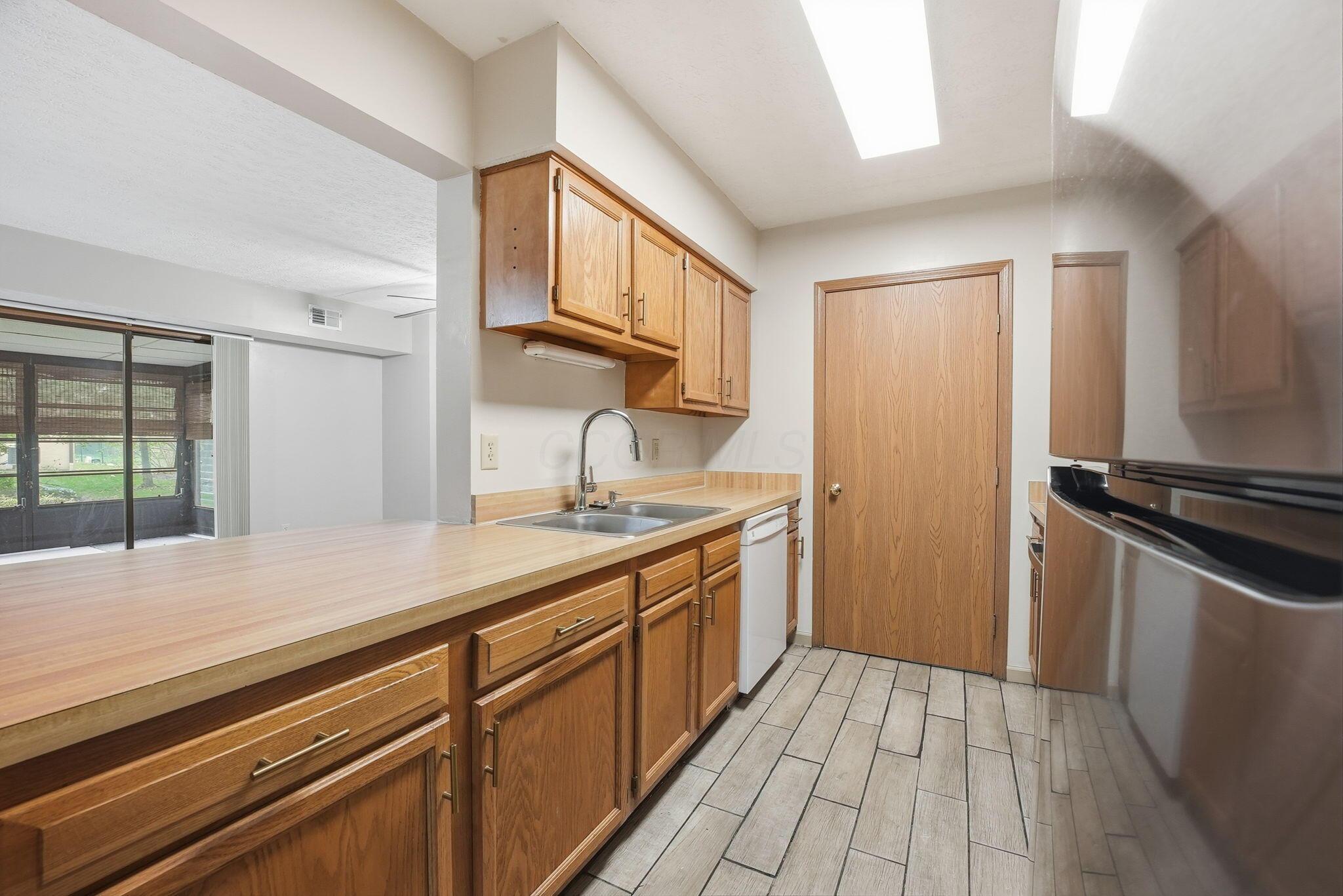 5970 Sharon Woods 100 Bl Boulevard # 100