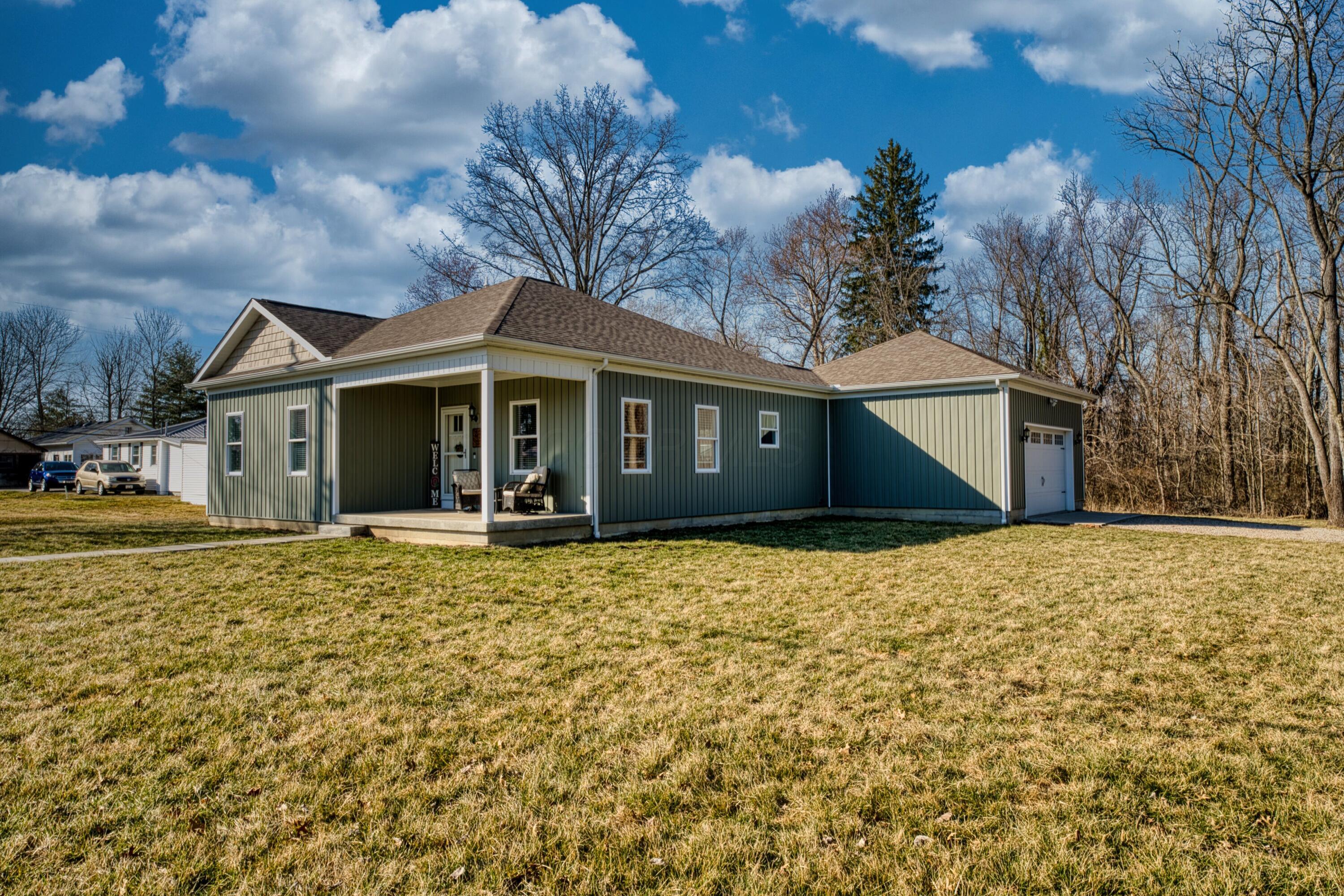 43 Cranberry Lane, Buckeye Lake, Ohio image 1