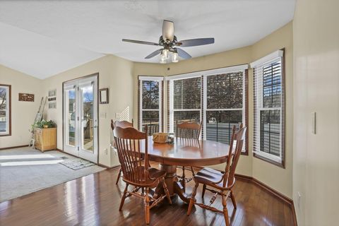 Tiny photo for 115 Keystoner Way, Delaware, OH 43015 (MLS # 225044124)