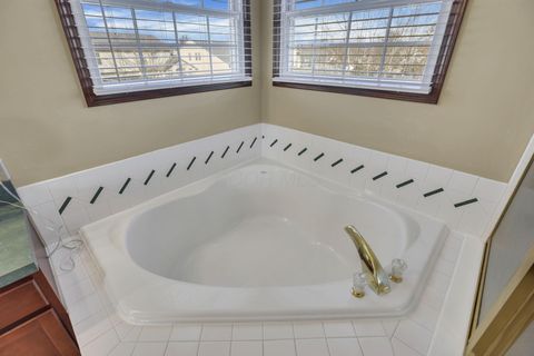 Tiny photo for 115 Keystoner Way, Delaware, OH 43015 (MLS # 225044124)