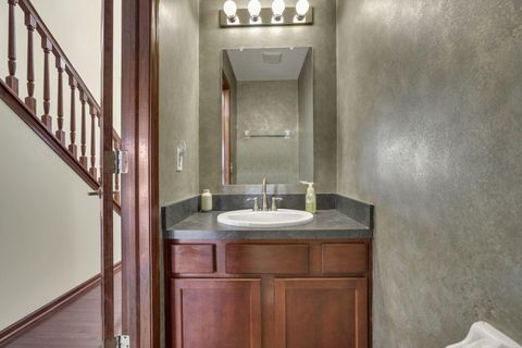 Tiny photo for 115 Keystoner Way, Delaware, OH 43015 (MLS # 225044124)