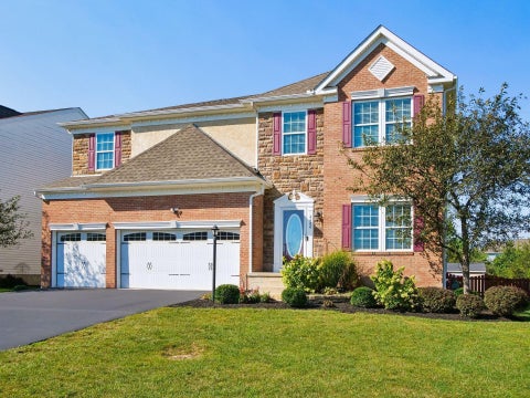 Photo of 4480 Orangeberry Drive, Grove City, OH 43123 (MLS # 226035730)