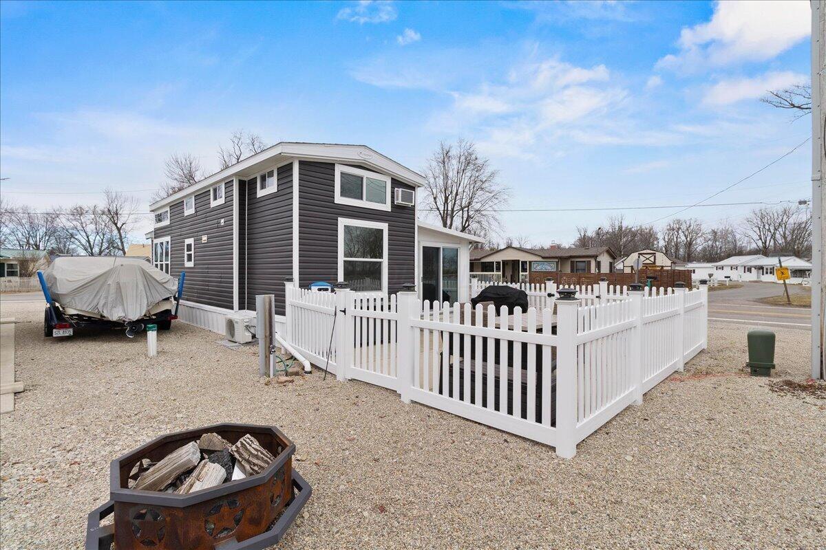 11515 State Route 365