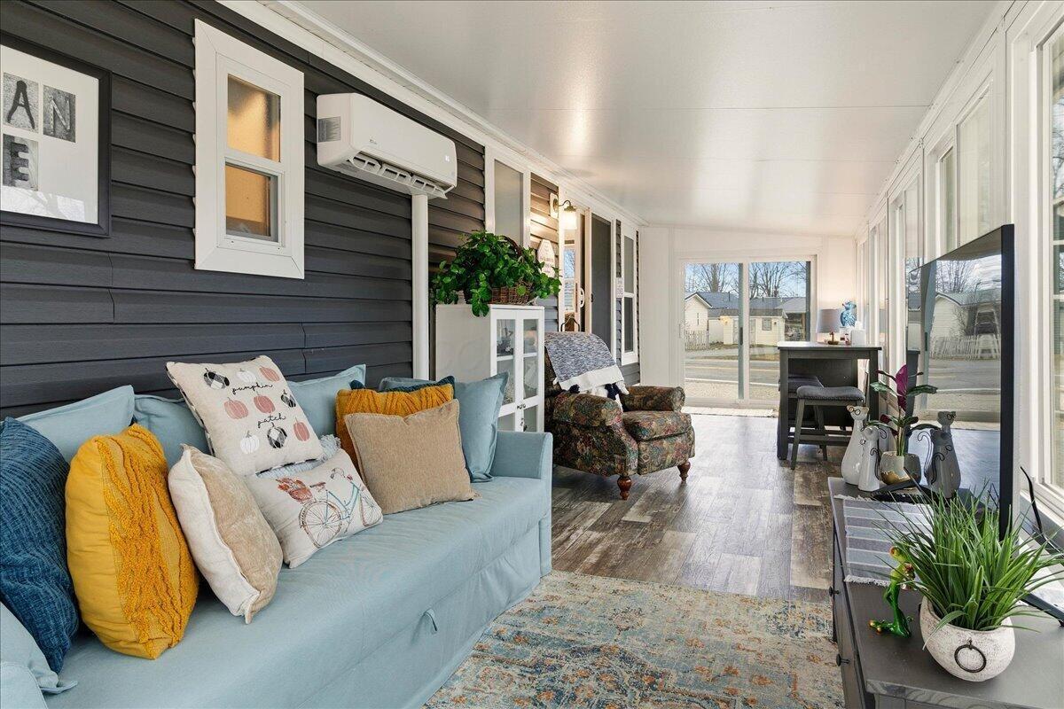 11515 State Route 365