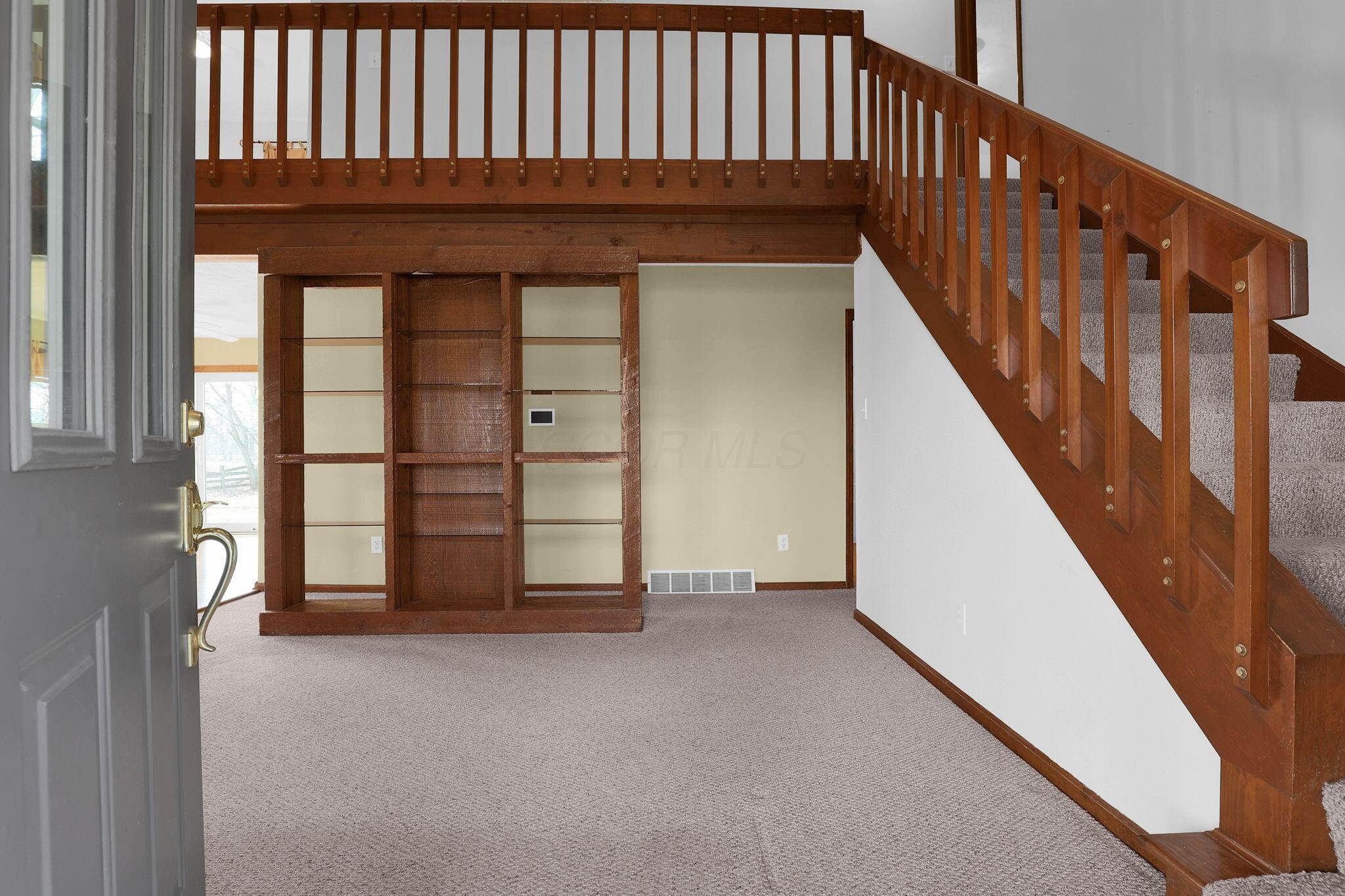 8433 Central College Road, New Albany, Ohio image 8
