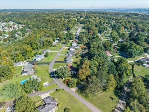 Tiny photo for 1 Shawnee Drive, Chillicothe, OH 45601 (MLS # 226036969)