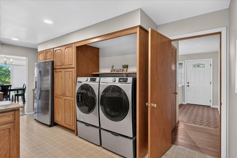Tiny photo for 1 Shawnee Drive, Chillicothe, OH 45601 (MLS # 226036969)