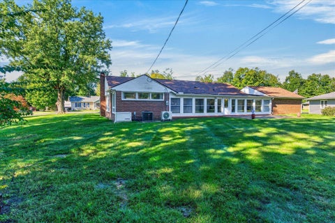 Tiny photo for 1 Shawnee Drive, Chillicothe, OH 45601 (MLS # 226036969)