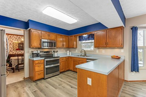 Tiny photo for 7921 Chetenham Drive, Westerville, OH 43081 (MLS # 226002489)