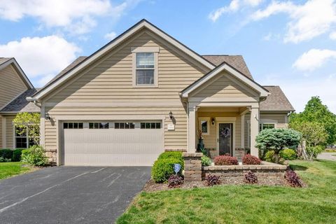 Photo of 3844 Foresta Grand Drive, Powell, OH 43065 (MLS # 226016596)