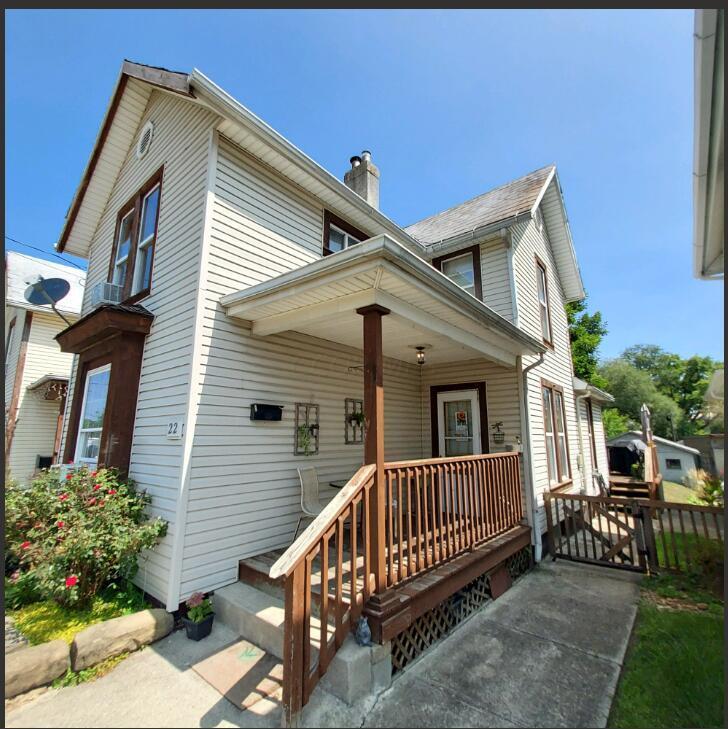 22 N 11th Street, Newark, Ohio image 1