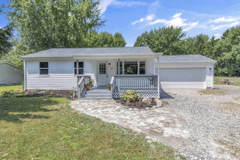 Photo of 53 3rd Avenue SW, Pataskala, OH 43062 (MLS # 226027426)