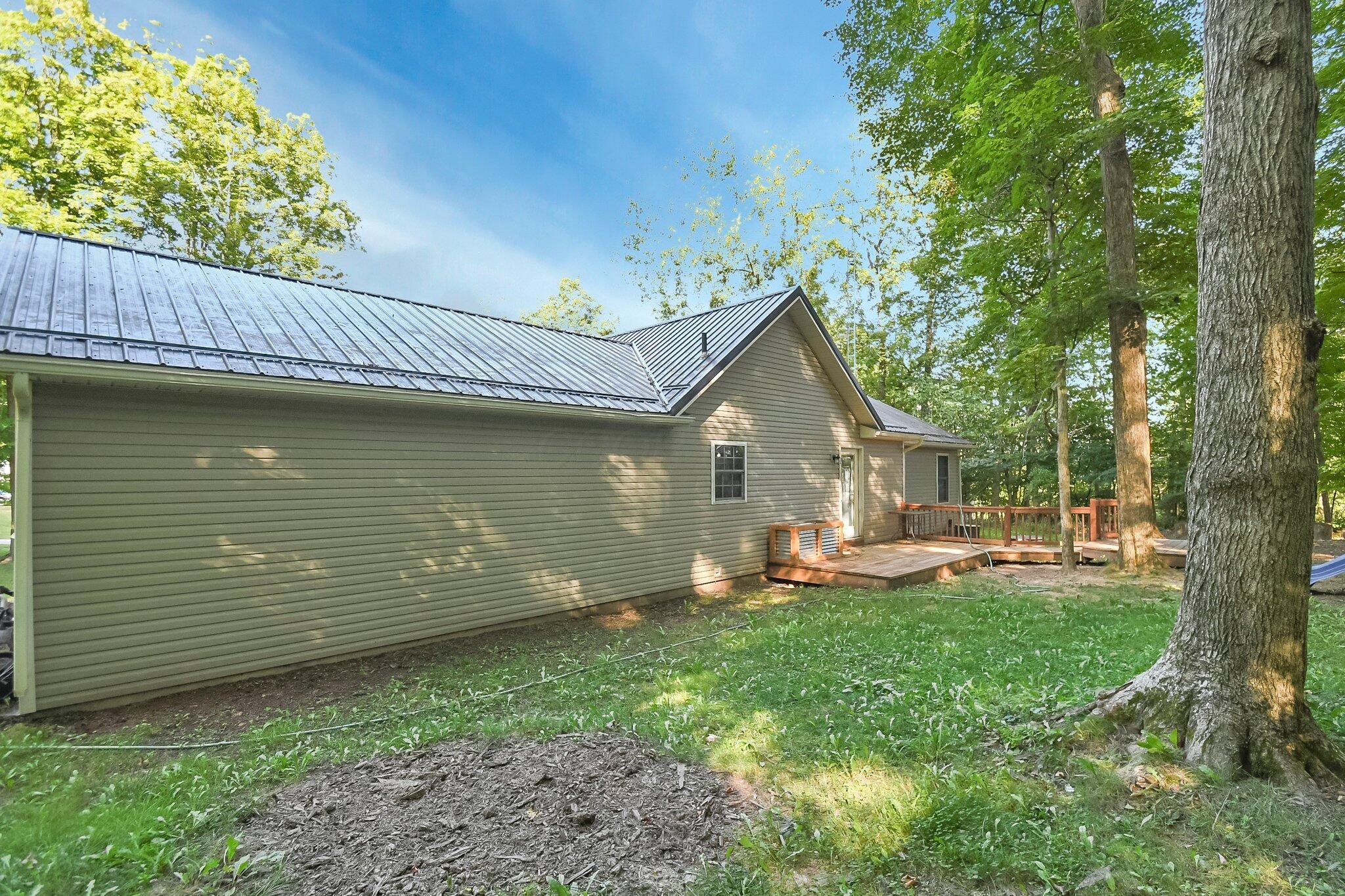 499 Glenmonte Drive, Howard, Ohio image 22
