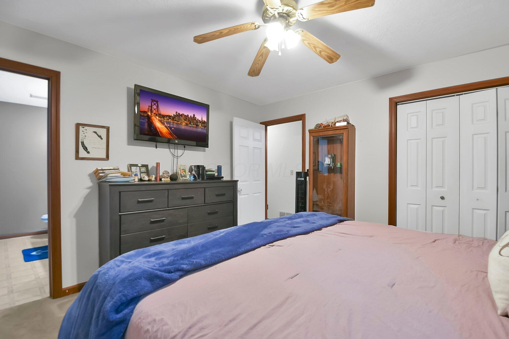 499 Glenmonte Drive, Howard, Ohio image 16