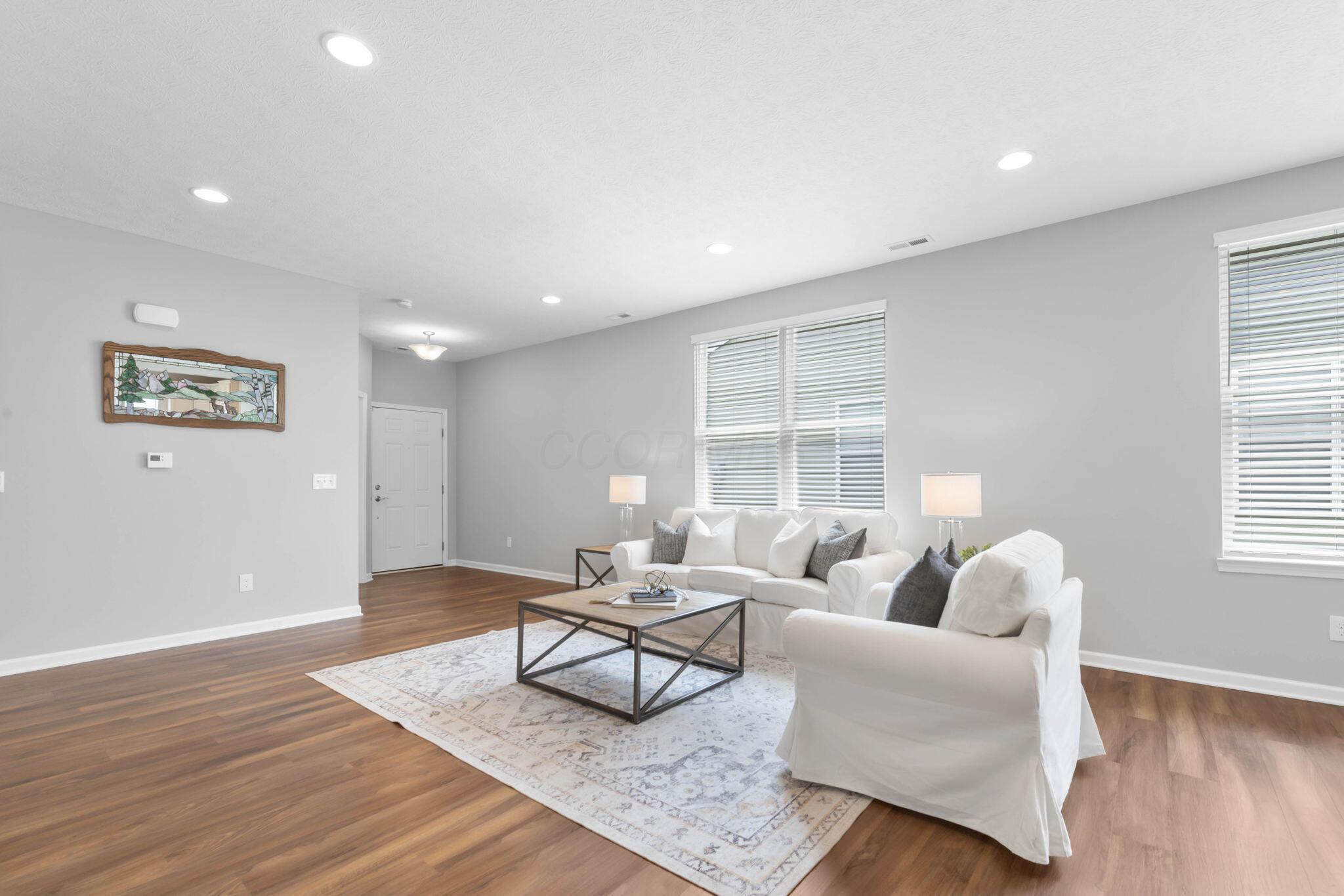 6051 Limewood Drive, Westerville, Ohio image 4