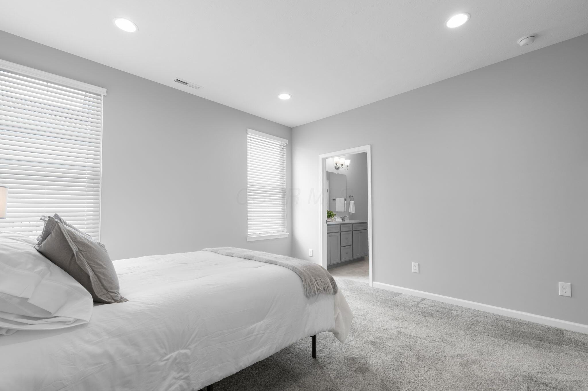 6051 Limewood Drive, Westerville, Ohio image 19