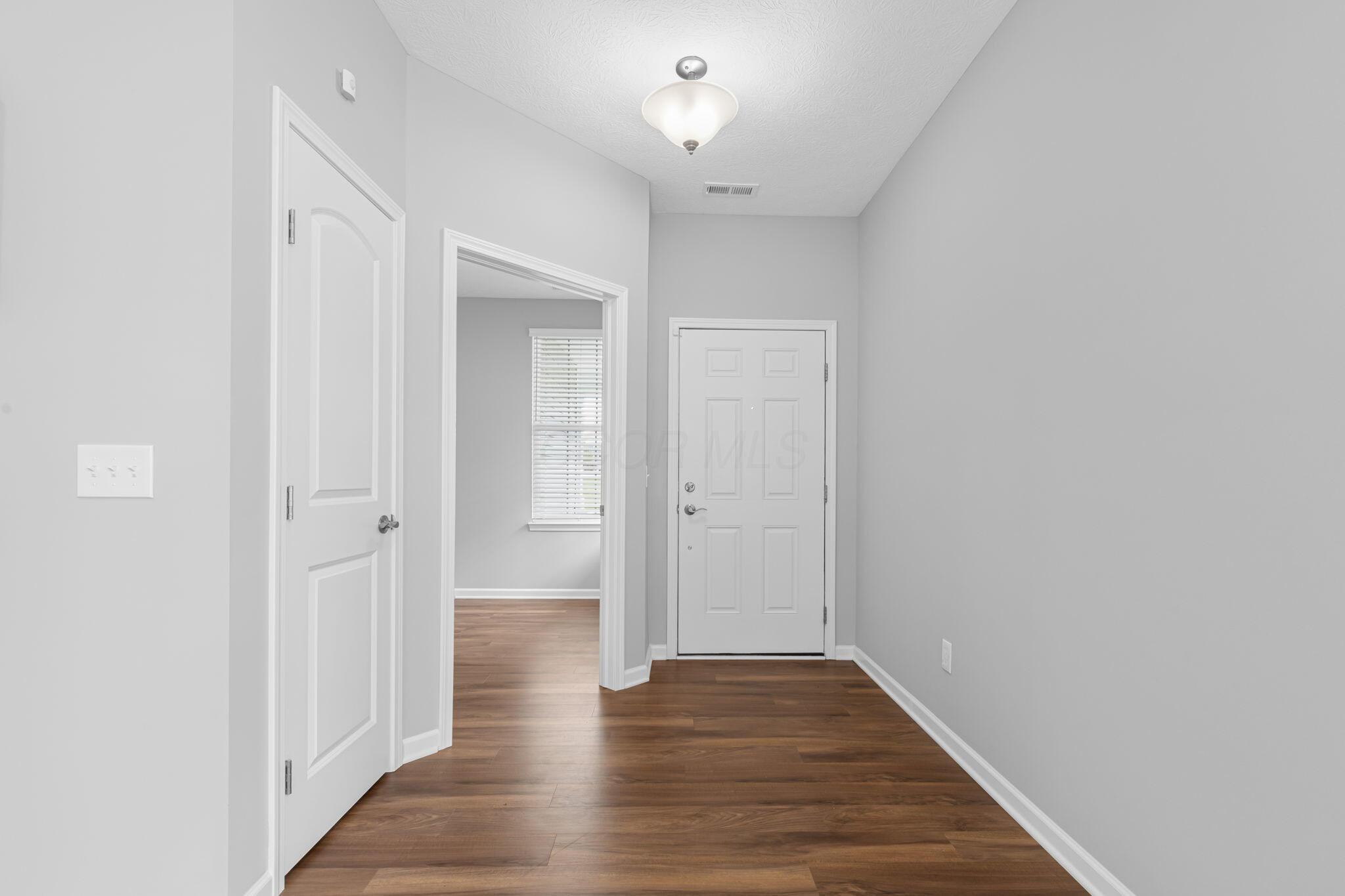 6051 Limewood Drive, Westerville, Ohio image 12