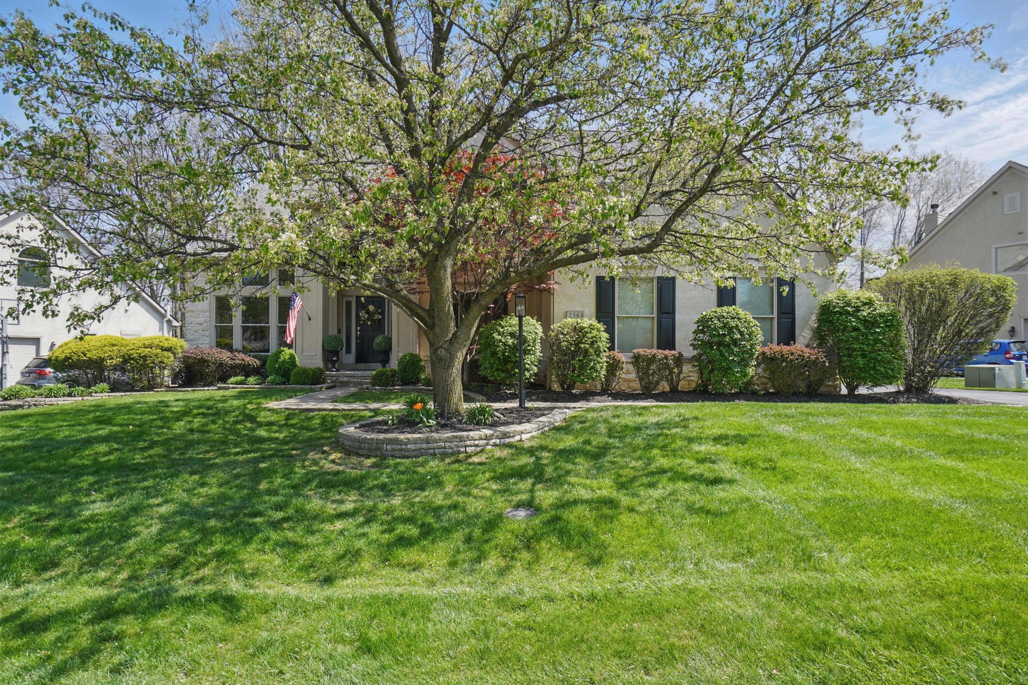 2568 Aikin Circle, Lewis Center, Ohio image 1