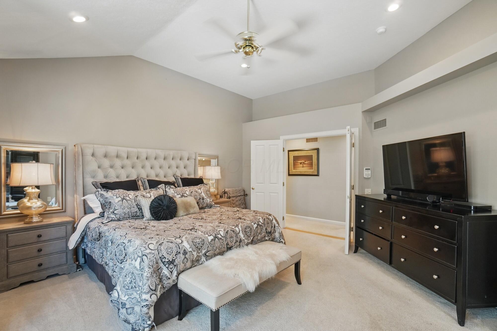 2568 Aikin Circle, Lewis Center, Ohio image 40